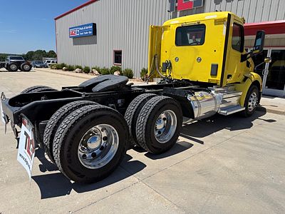 2021 Peterbilt 579