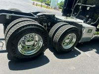 2022 Peterbilt 389