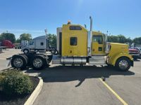 2019 Kenworth W900