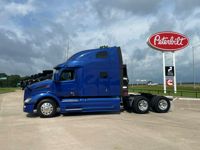 2023 Peterbilt 579