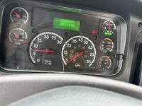 2016 Freightliner M2