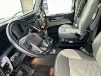 2023 Peterbilt 567