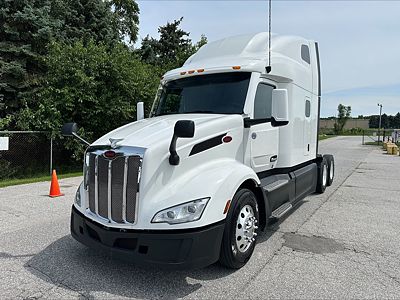2022 Peterbilt 579