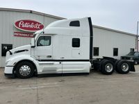 2025 Peterbilt 579