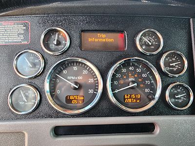 2017 Peterbilt 389