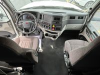 2023 Peterbilt 579