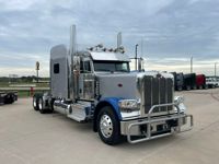 2023 Peterbilt 389