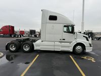 2017 Volvo VNL64T670