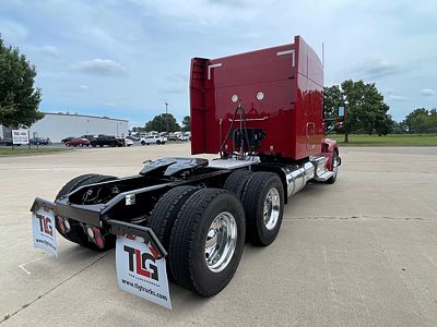 2023 Peterbilt 579