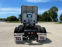 2022 Kenworth T680