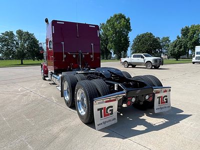 2022 Peterbilt 389