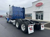 2020 Peterbilt 389