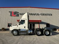 2021 Freightliner CASCADIA 126