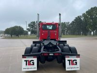 2021 Peterbilt 389