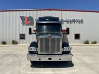 2023 Peterbilt 567