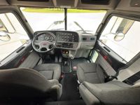 2020 Peterbilt 389
