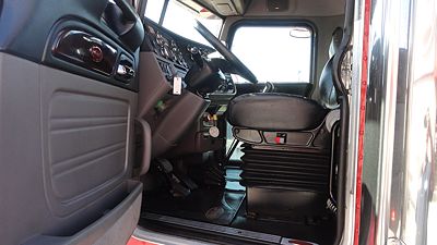 2017 Peterbilt 389