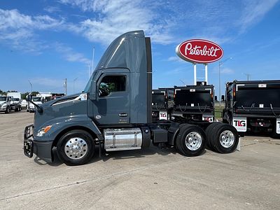 2023 Kenworth T680