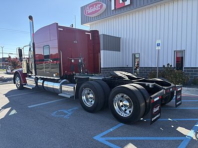 2025 Peterbilt 589
