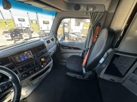2022 Peterbilt 579