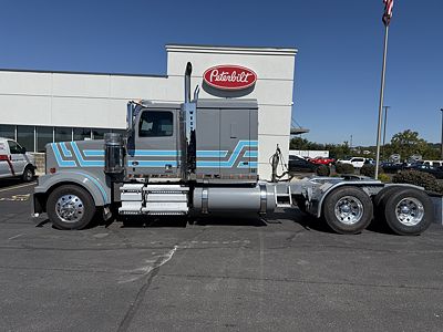 2022 Western Star 4900 EX