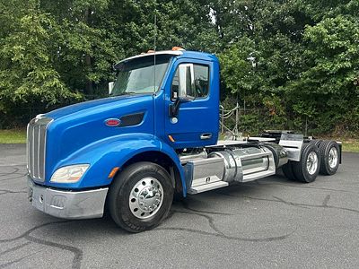 2022 Peterbilt 579