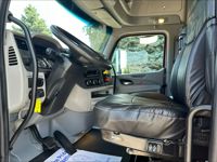 2022 Peterbilt 579