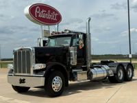 2022 Peterbilt 389