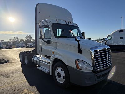 2020 Freightliner CASCADIA 125