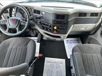 2022 Peterbilt 567
