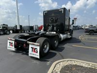 2015 Peterbilt 579-117
