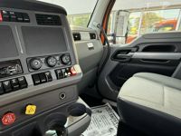 2020 Kenworth T880
