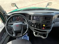 2023 Peterbilt 579