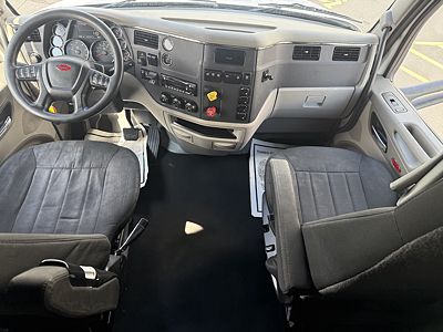 2019 Peterbilt 579