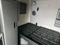 2020 Volvo VNL64T760