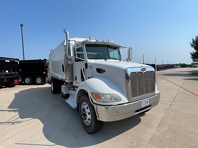 2013 Peterbilt 337