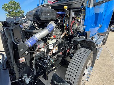 2023 Kenworth T680