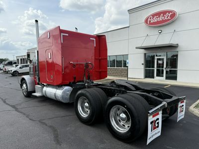 2000 Peterbilt 379