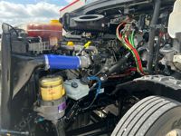 2021 Freightliner CASCADIA 126