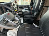 2022 Peterbilt 579