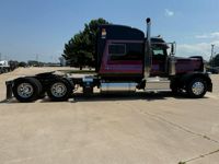 2021 Peterbilt 389