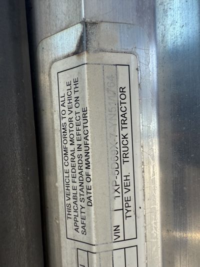 2000 Peterbilt 379