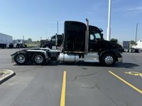 2015 Peterbilt 579-117