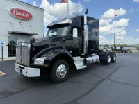 2022 Kenworth T880