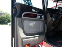 2023 Peterbilt 389
