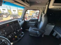 2022 Kenworth T680