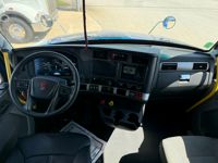 2023 Kenworth T680