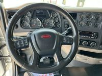 2022 Peterbilt 567