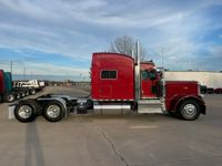 2024 Peterbilt 389