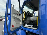 2021 Peterbilt 567